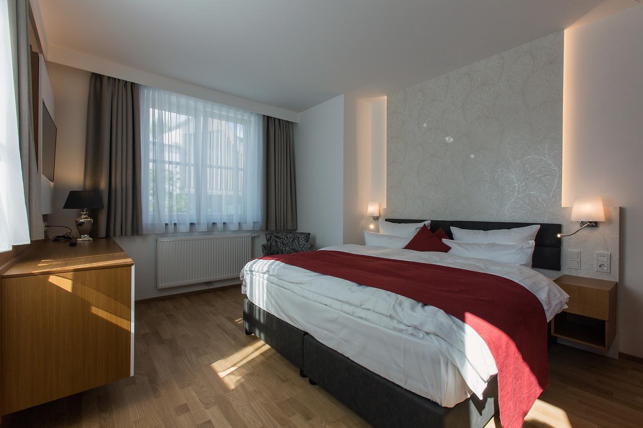 Hotel Am Schrannenplatz Memmingen Dış mekan fotoğraf